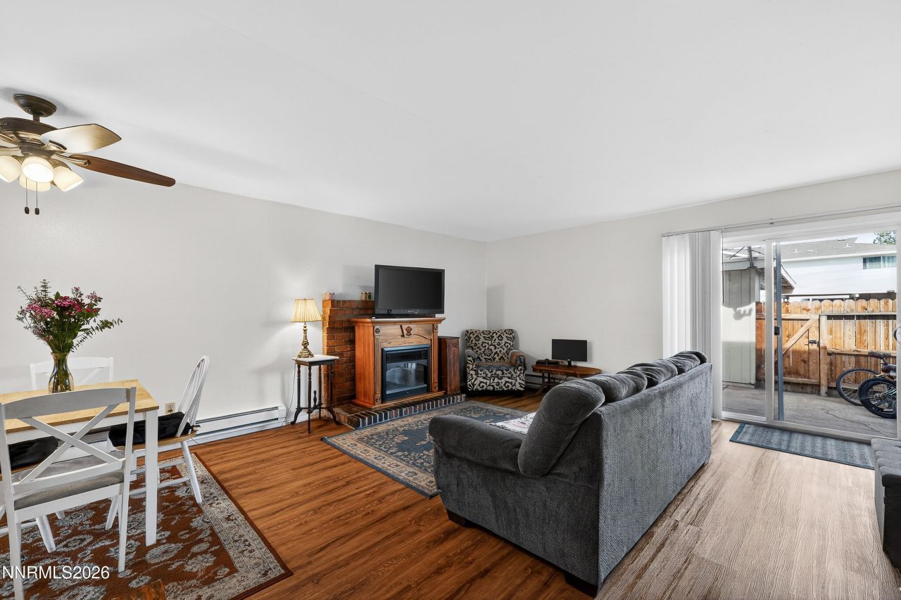 613 Smithridge Park, Reno, NV 89502 Photo