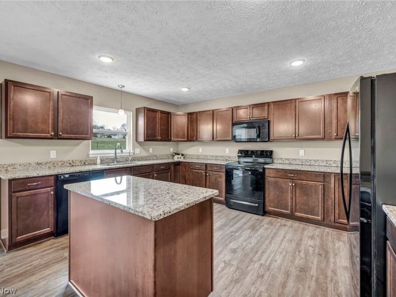 1559 Gray Fox Drive , North Canton, OH 44720 Photo 13