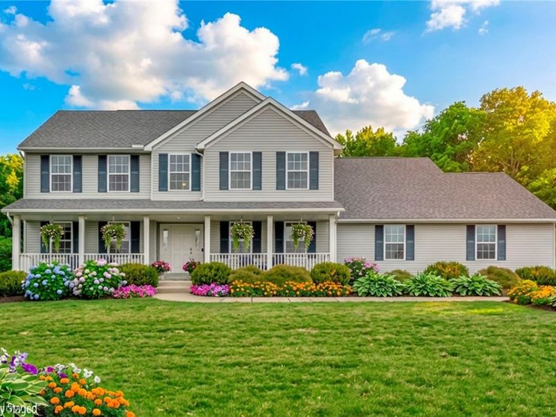 1559 Gray Fox Drive , North Canton, OH 44720 Photo 3