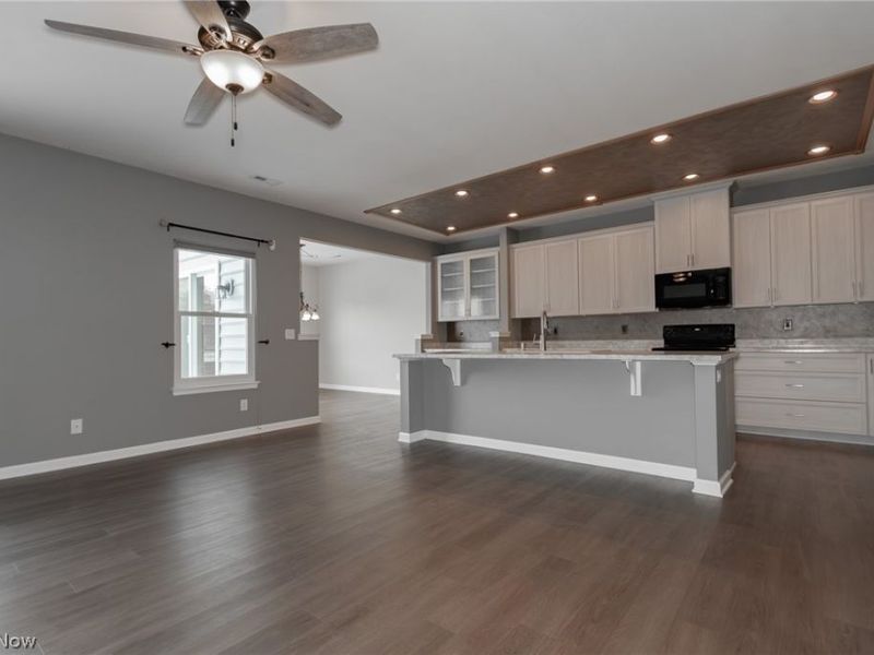 1175 Vista Lago Circle , Painesville Township, OH 44077 Photo 8