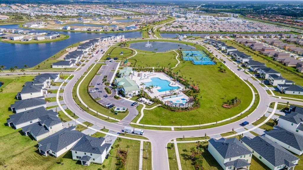 11546 SW Macelli Way, Port Saint Lucie, FL 34987 Photo