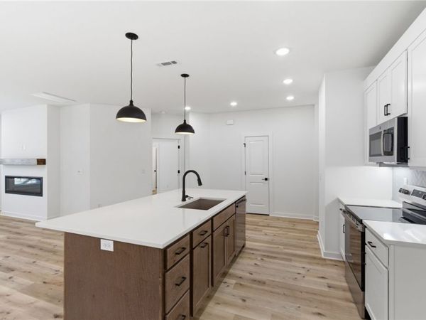 5 Kirkdouglas Lane , Bella Vista, AR 72715