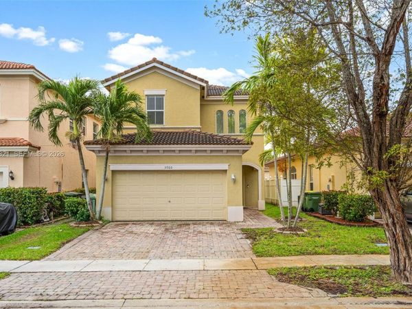 3760 NE 10th St, Homestead, FL 33033
