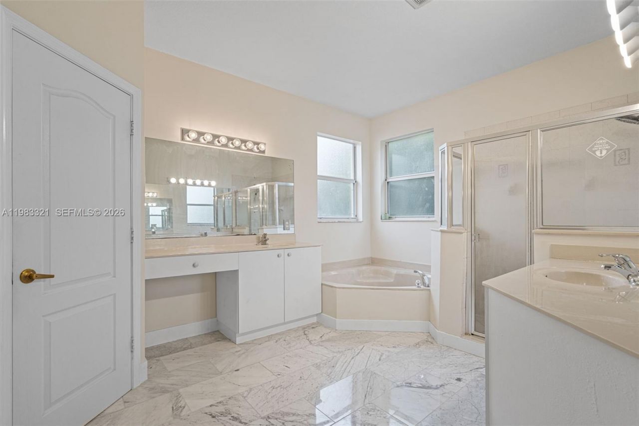 3760 NE 10th St, Homestead, FL 33033 Photo