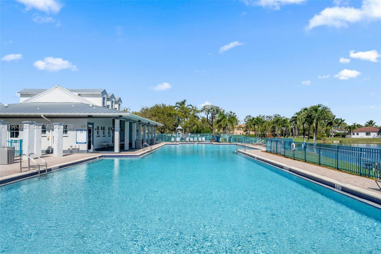 3760 NE 10th St, Homestead, FL 33033 Photo