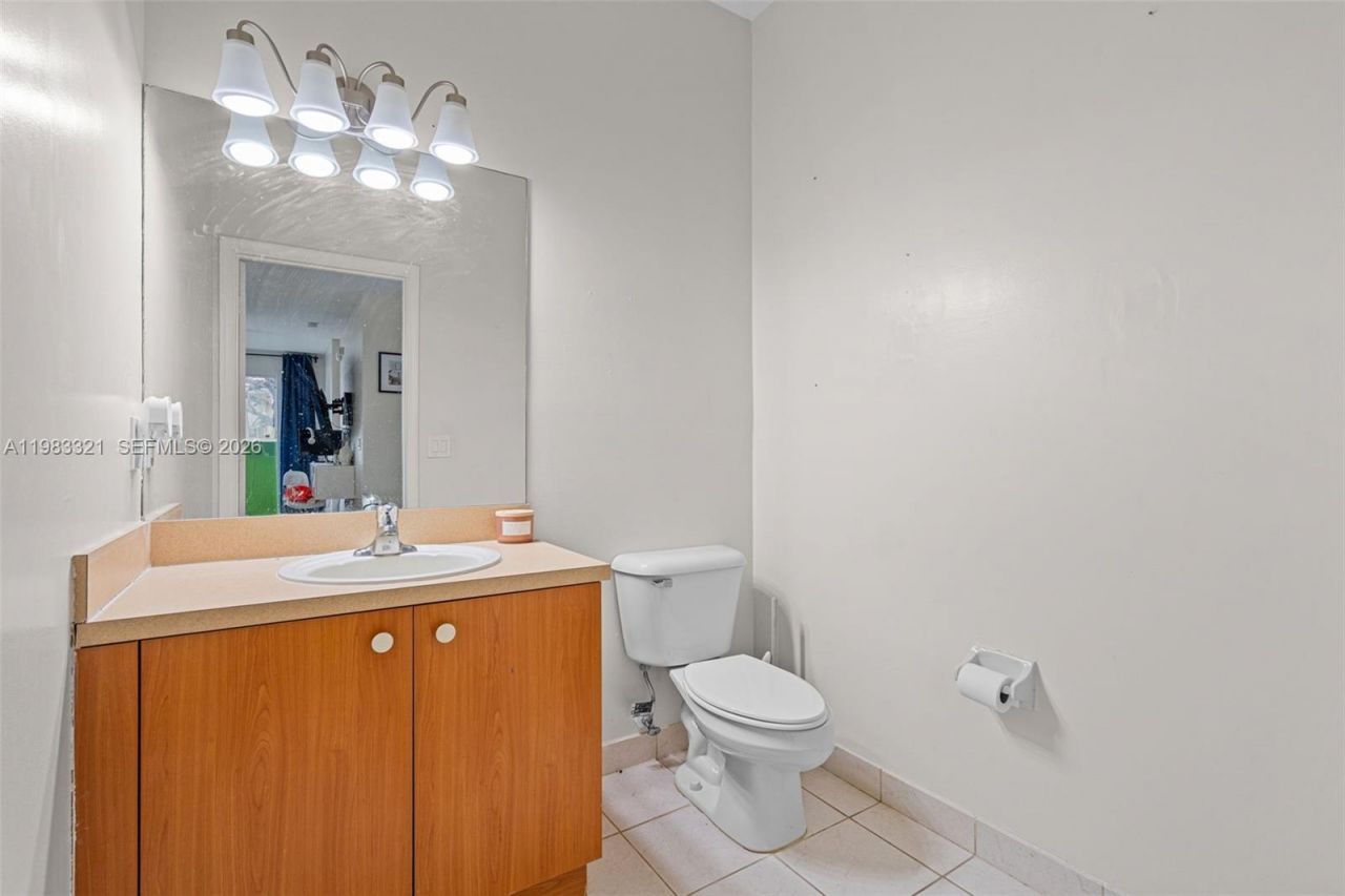 3760 NE 10th St, Homestead, FL 33033 Photo