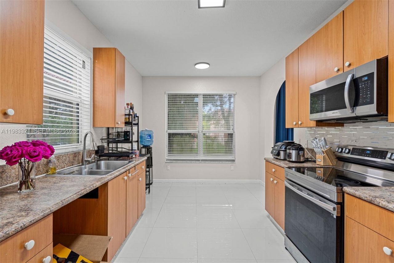 3760 NE 10th St, Homestead, FL 33033 Photo