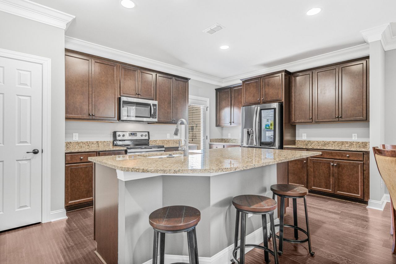 3002 Tugalo Street Photo 12