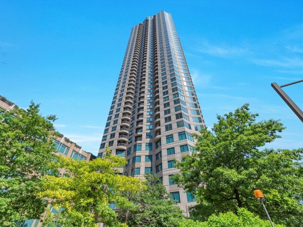 Unit 3208, Chicago, IL 60654