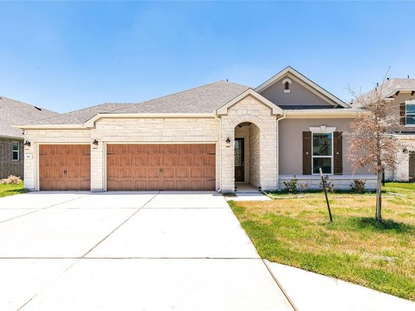 817 Desaix DR, Georgetown, TX 78628