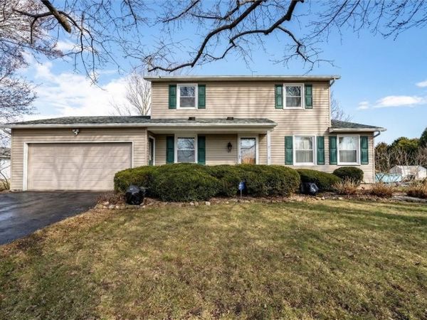 44 Flynnwood Drive, Rochester, NY 14612