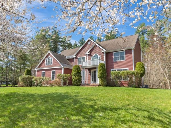 7 Tanglewood Drive, Easton, MA 02356