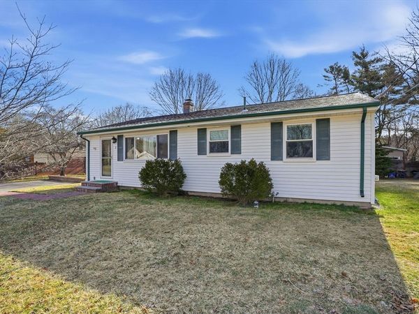 2 Wholan Park, Middleboro, MA 02346