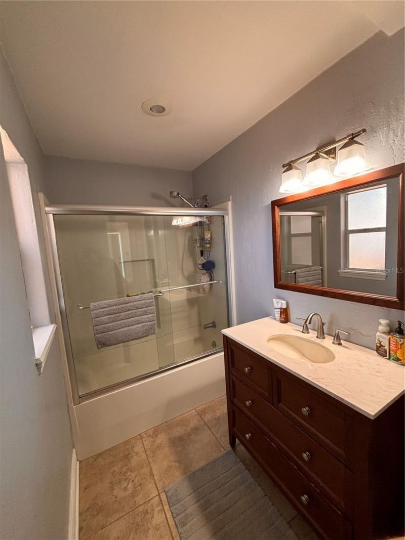 745 52nd Avenue N, Saint Petersburg, FL 33703 Photo