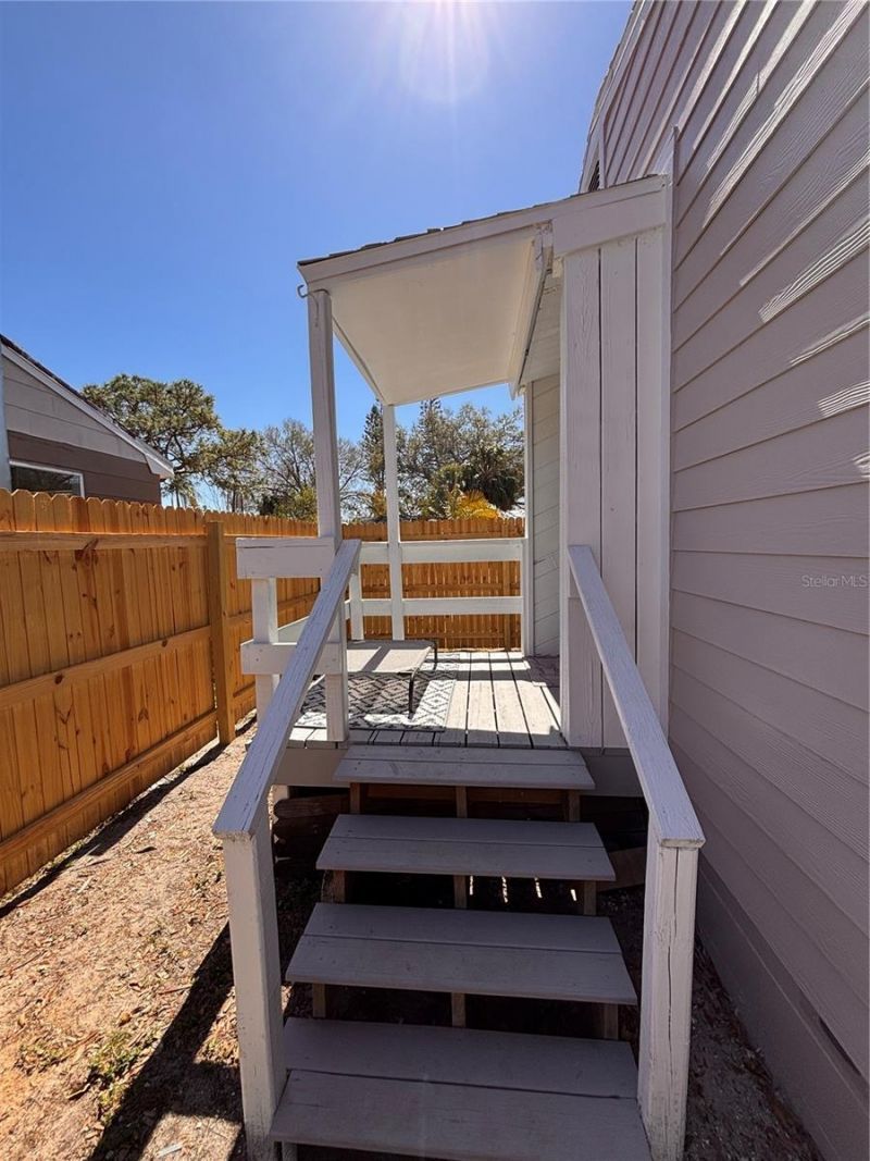 745 52nd Avenue N, Saint Petersburg, FL 33703 Photo