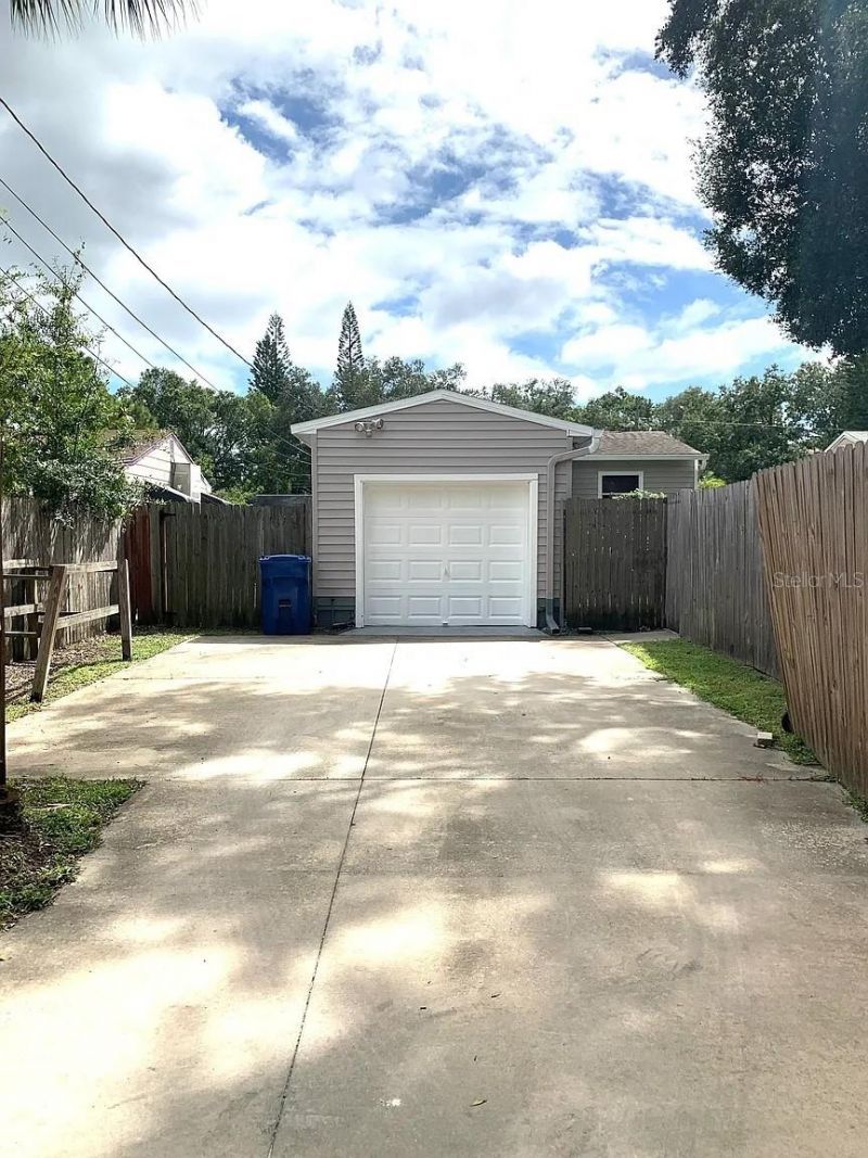 745 52nd Avenue N, Saint Petersburg, FL 33703 Photo