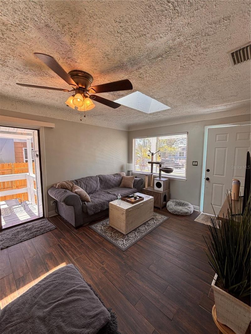 745 52nd Avenue N, Saint Petersburg, FL 33703 Photo