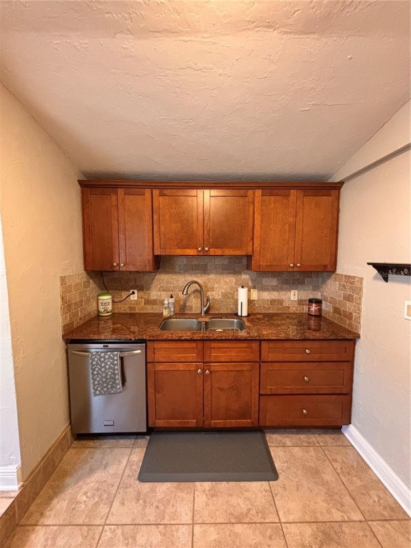 745 52nd Avenue N, Saint Petersburg, FL 33703 Photo