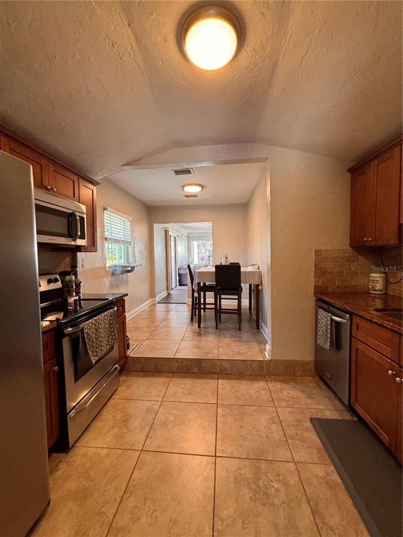 745 52nd Avenue N, Saint Petersburg, FL 33703 Photo