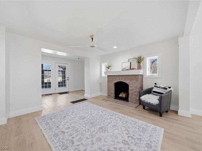 6097 Reno Drive , Louisville, OH 44641 Photo 10