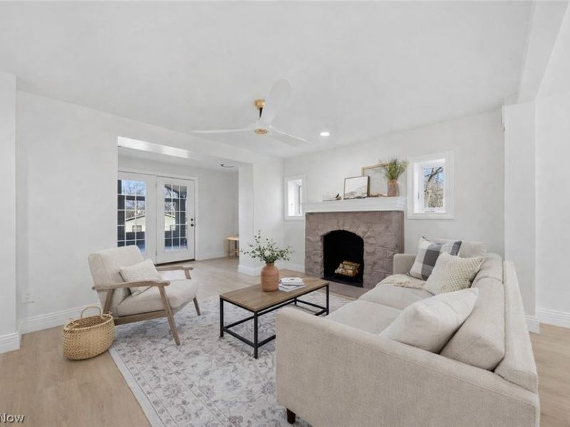 6097 Reno Drive , Louisville, OH 44641 Photo 11