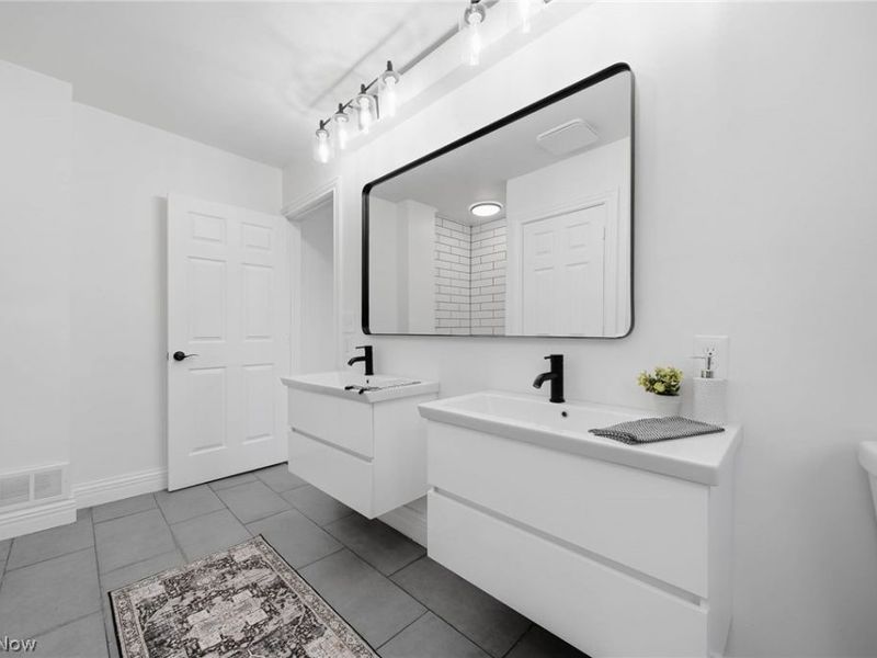 6097 Reno Drive , Louisville, OH 44641 Photo 37