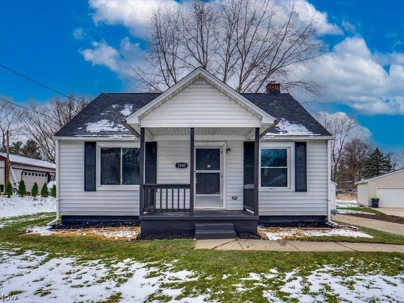 3949 Beck Avenue , Louisville, OH 44641 Photo 1