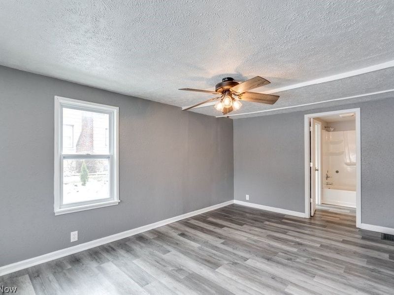 3949 Beck Avenue , Louisville, OH 44641 Photo 10