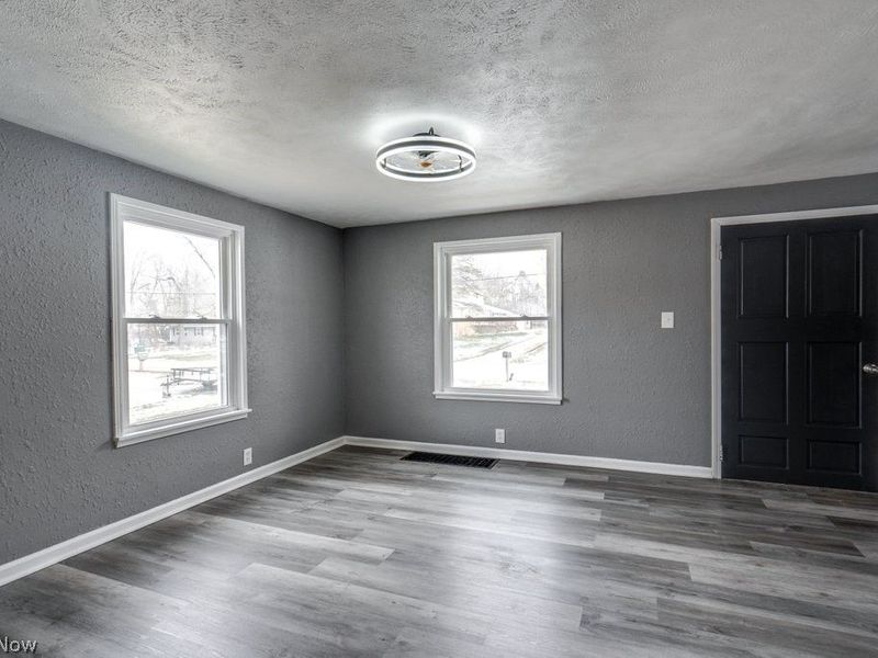 3949 Beck Avenue , Louisville, OH 44641 Photo 5