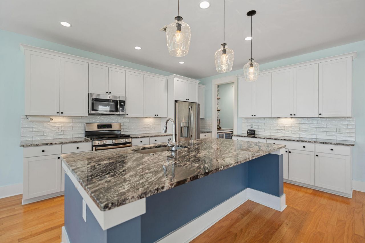 311 Weston Hall Drive Photo 13