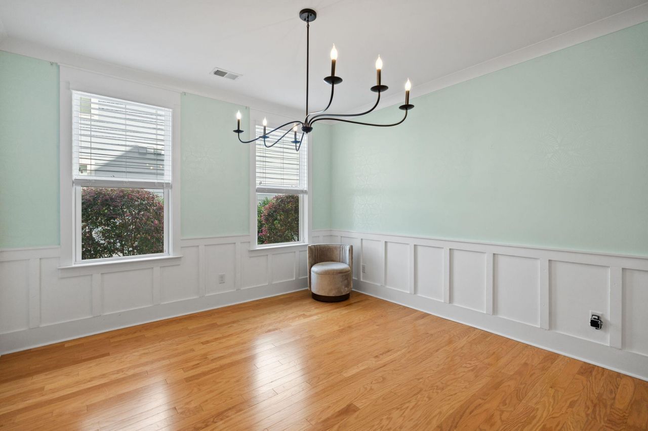 311 Weston Hall Drive Photo 22