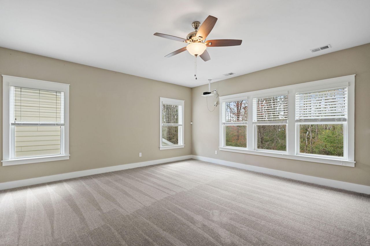 311 Weston Hall Drive Photo 24