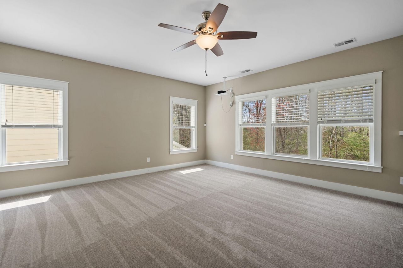 311 Weston Hall Drive Photo 25