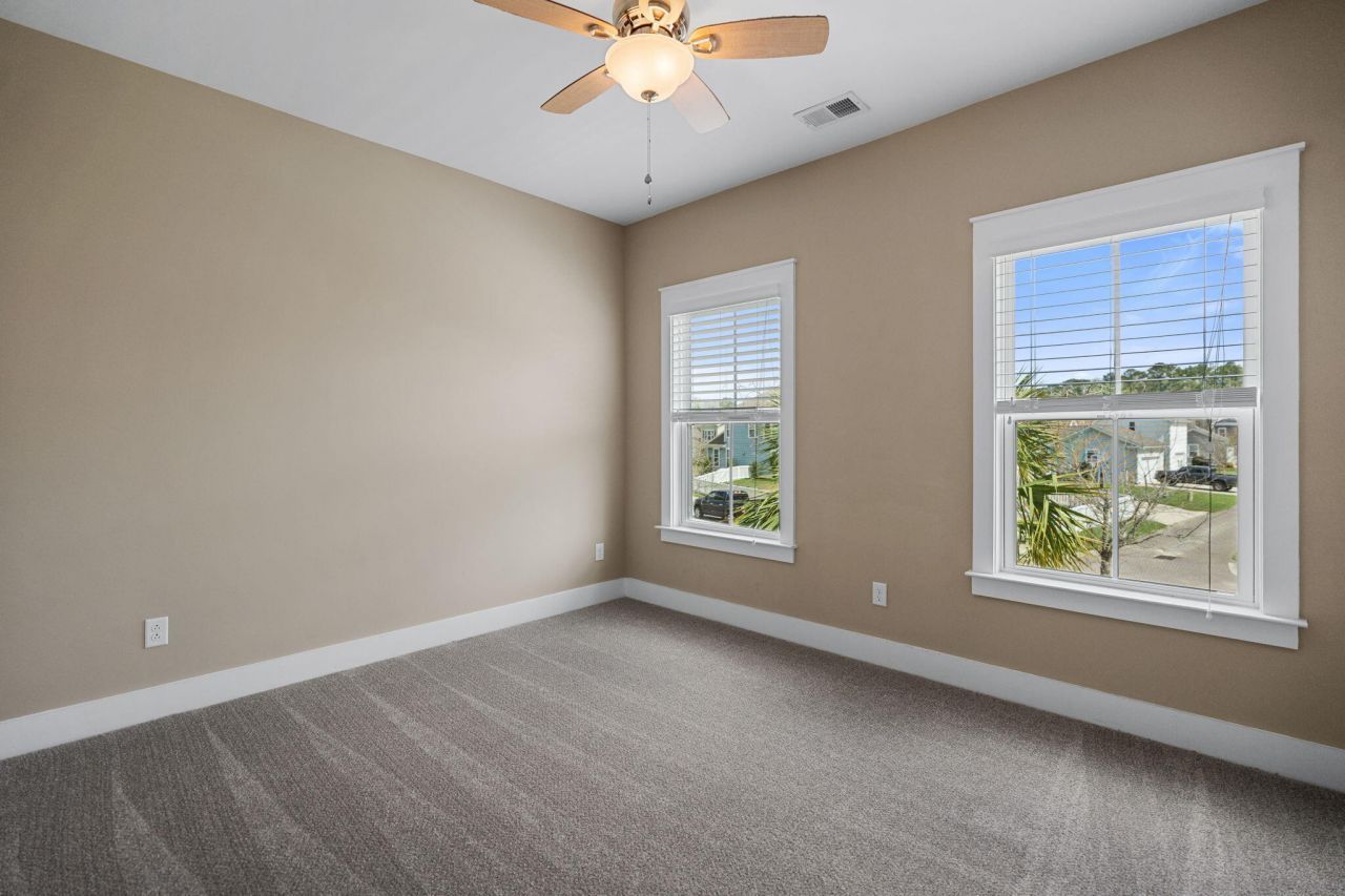 311 Weston Hall Drive Photo 36