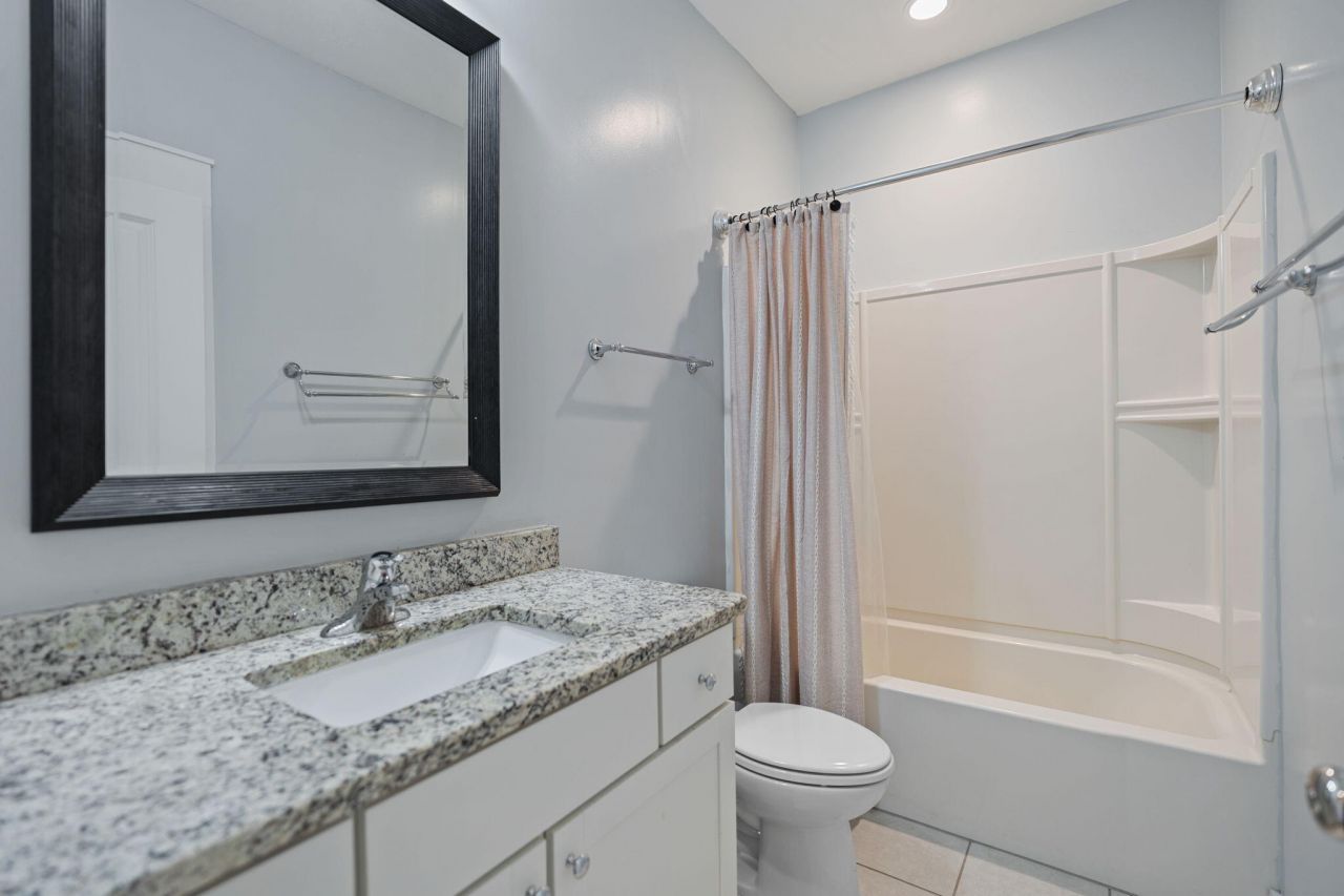 311 Weston Hall Drive Photo 37