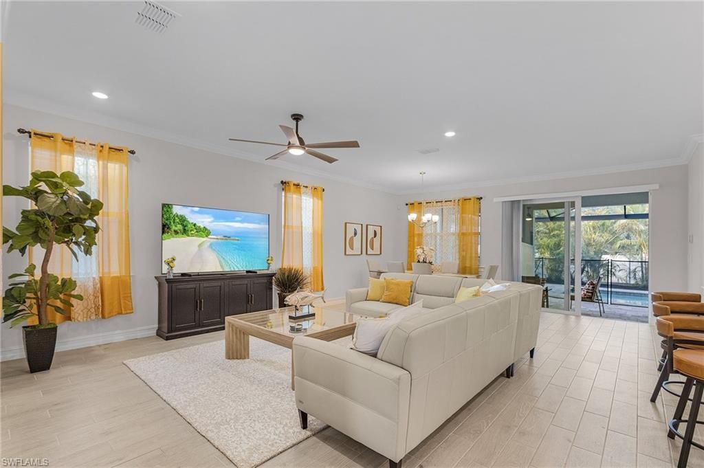 379 Grace Bay Ln, Naples, FL 34114 Photo