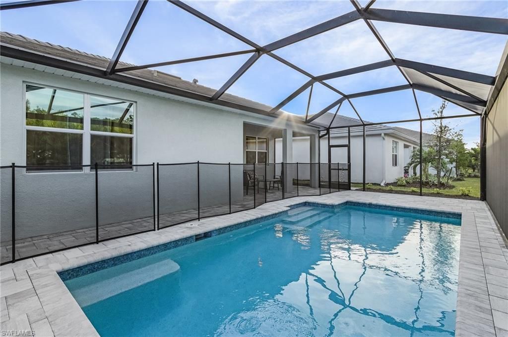 379 Grace Bay Ln, Naples, FL 34114 Photo
