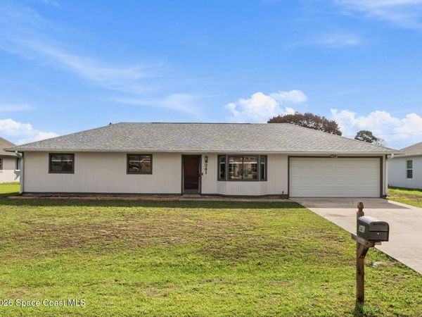 341 Harvey Avenue NE , Palm Bay, FL 32907