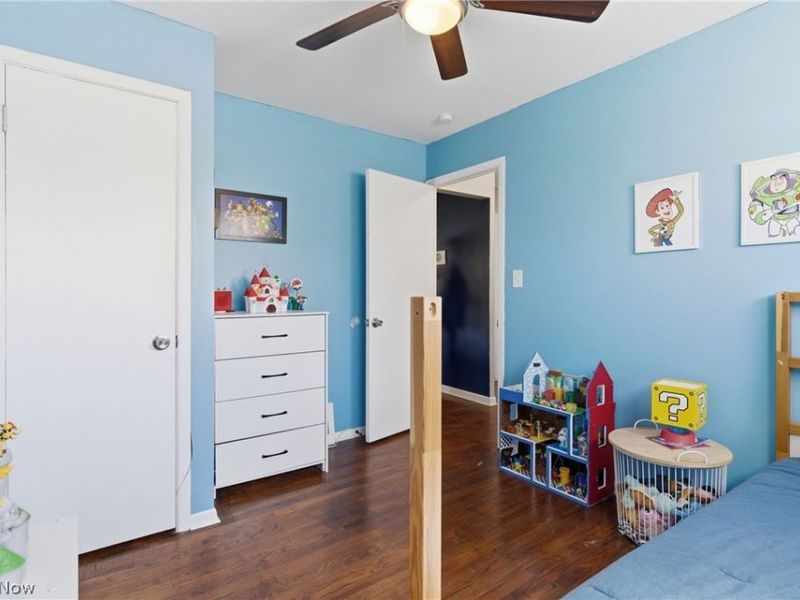 15995 Paulding Boulevard, Brook Park, OH 44142 Photo 17