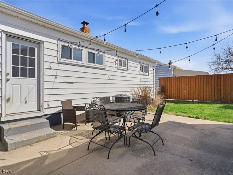 15995 Paulding Boulevard, Brook Park, OH 44142 Photo 33