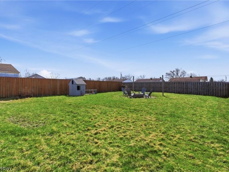 15995 Paulding Boulevard, Brook Park, OH 44142 Photo 39