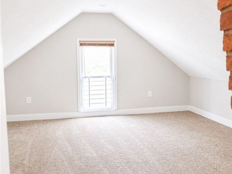 3410 Hancock Avenue, Cleveland, OH 44113 Photo 13