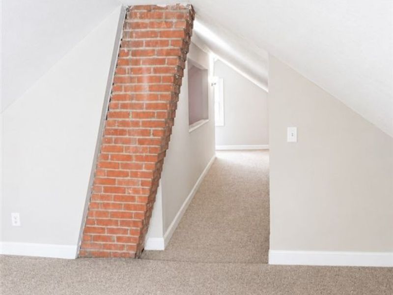 3410 Hancock Avenue, Cleveland, OH 44113 Photo 14