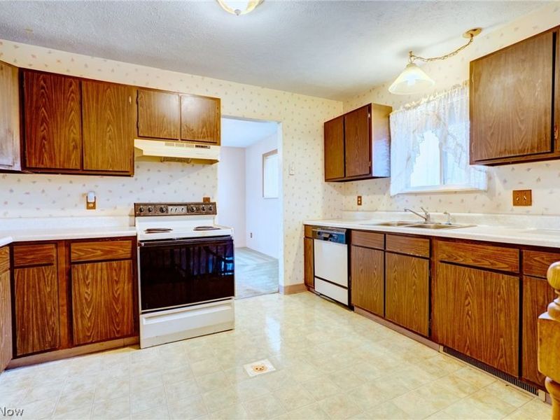 8840 Peck Road , Ravenna, OH 44266 Photo 29