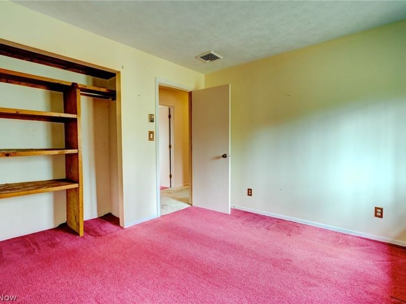 8840 Peck Road , Ravenna, OH 44266 Photo 38