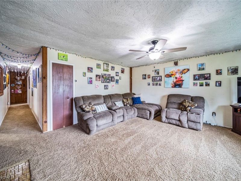 5026 Glenn Lodge Drive, Mentor, OH 44060 Photo 6