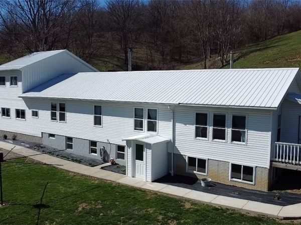 53405 Calais Road , Quaker City, OH 43773