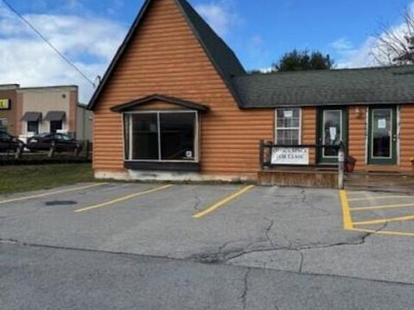 2474 NY 30, Mayfield, NY 12117