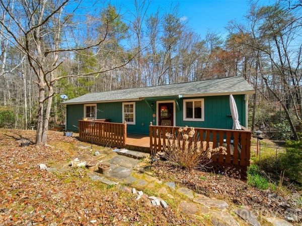 621 Wildlife Lake Road , Old Fort, NC 28762