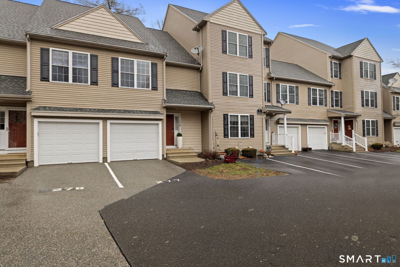 86 Perry, Unit 277, Putnam, CT 06260 Main Photo